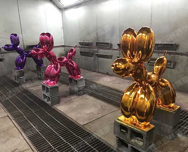 不銹鋼雕塑制作需要注意什么？
